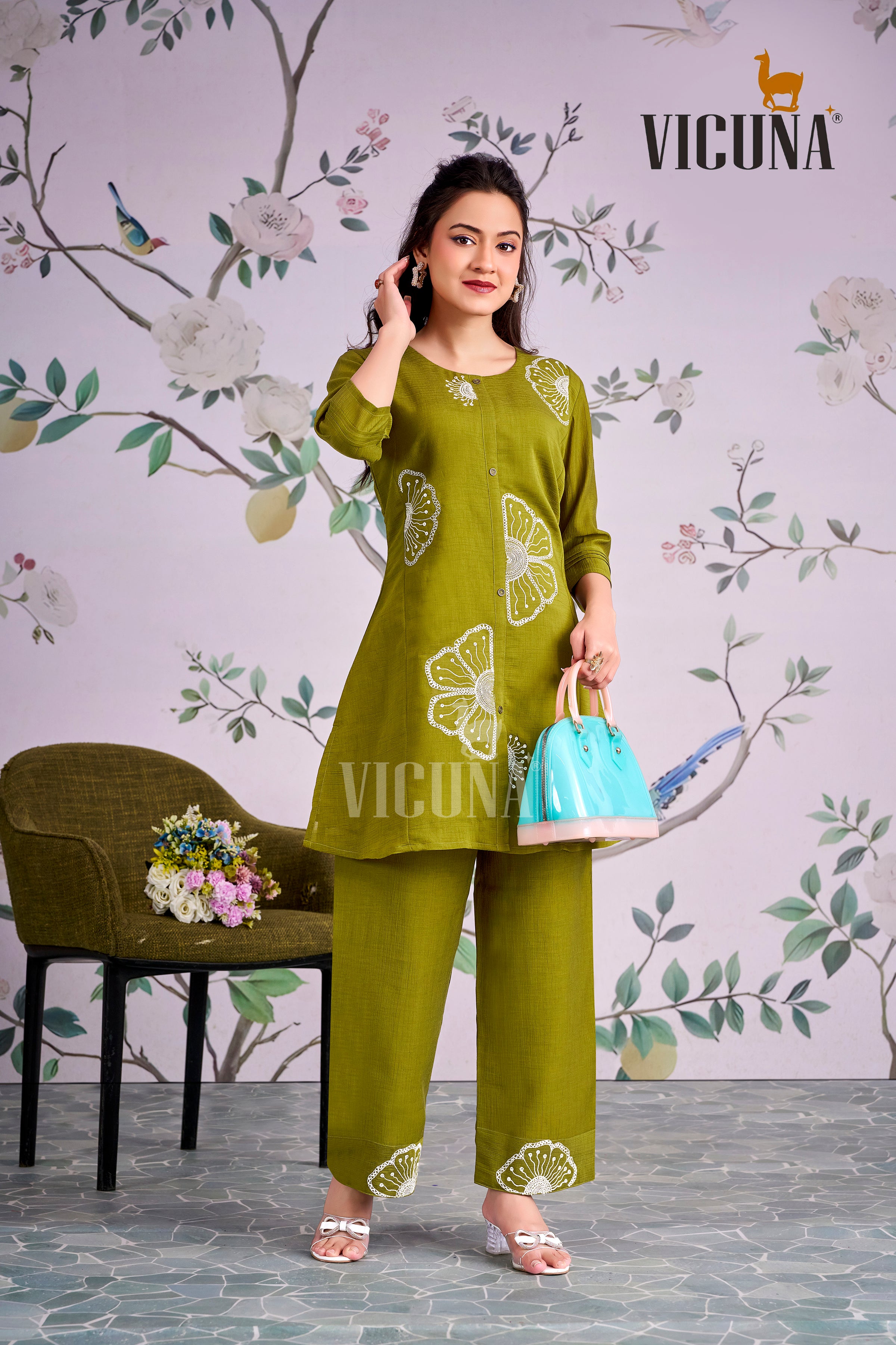 Mehndi Zara Wrinkle Embroidered Co-Ord Set