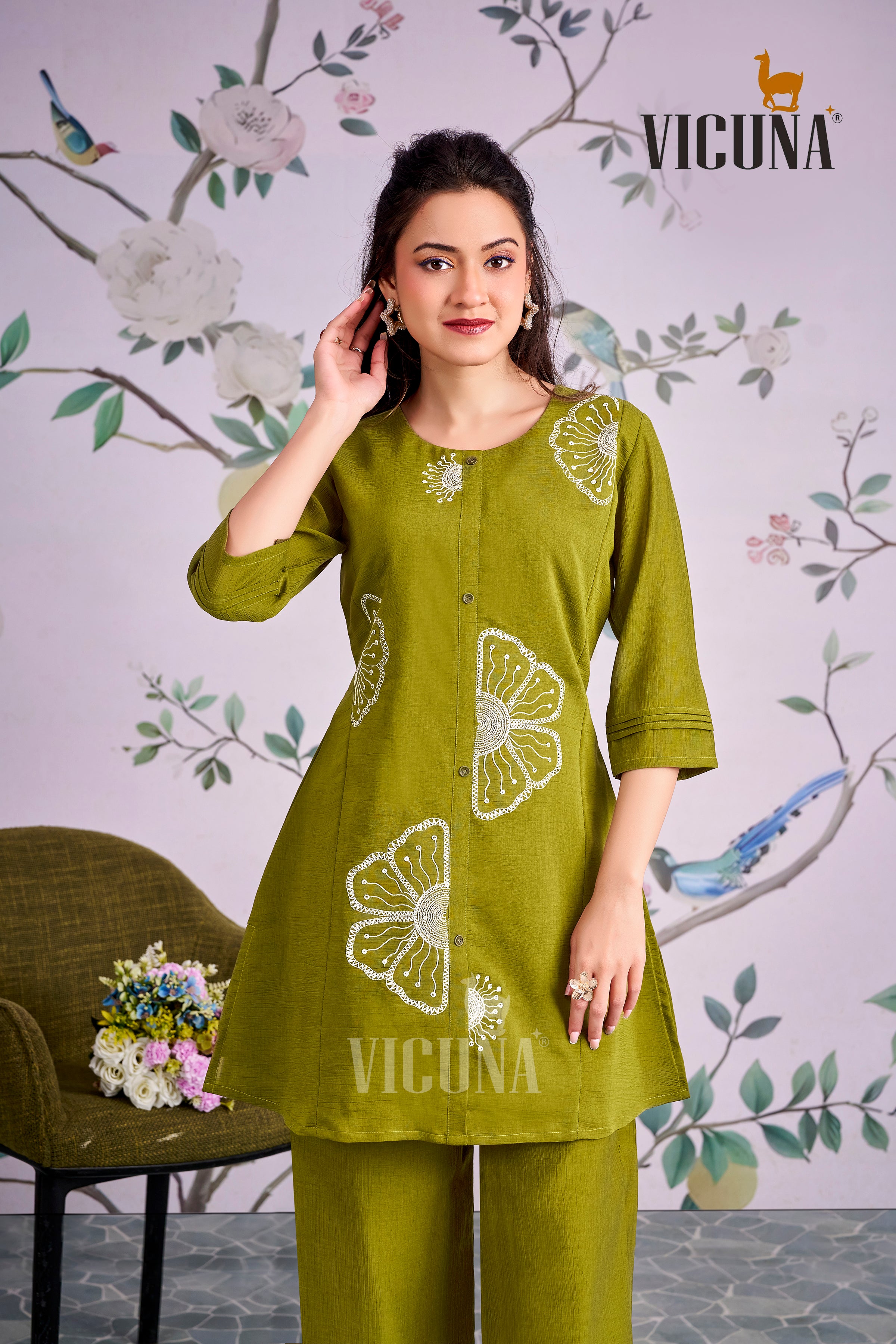 Mehndi Zara Wrinkle Embroidered Co-Ord Set
